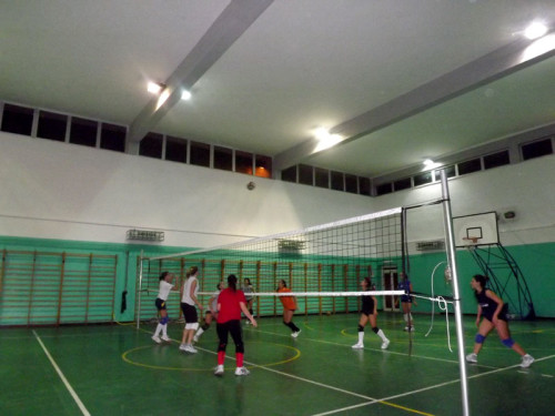 UN-MOMENTO-DELL'ALLENAMENTO-DELLA-SERIE-D-FEMMINILE-DELLA-ROSAVOLLEY-VELLETRI