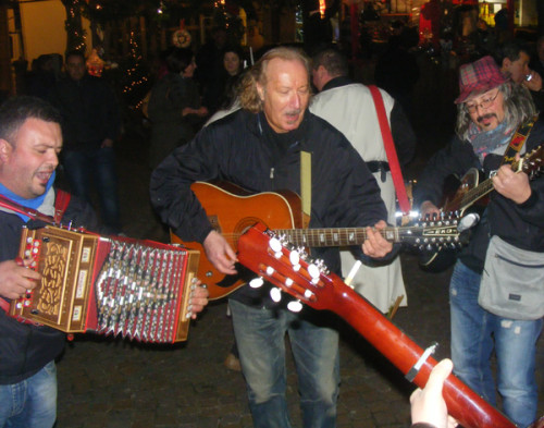 l'esibizione-del-gruppo-musicale-E.R.R.E-6