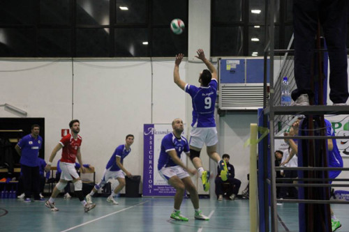 UN'AZIONE-DI-ATTACCO-DELLA-PALLAVOLO-VELLETRI