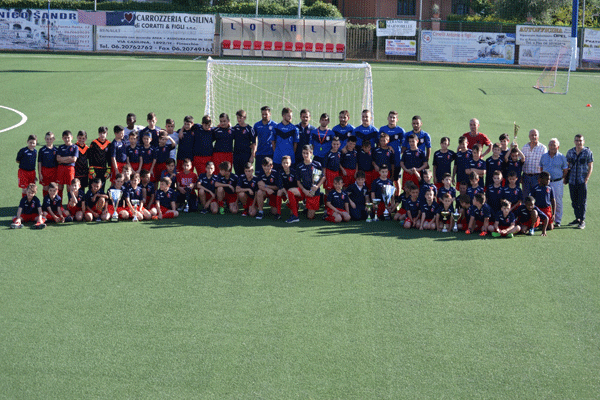 la-festa-di-chiusura-della-scuola-calcio-2015-16